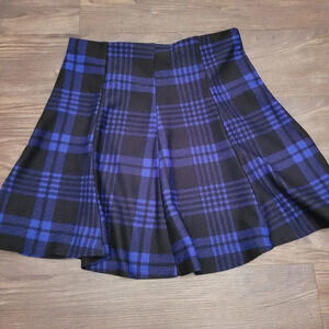 Stoosh Women's Plaid Mini Skirt Size M Blue Black Skater Flare Stretch Babydoll